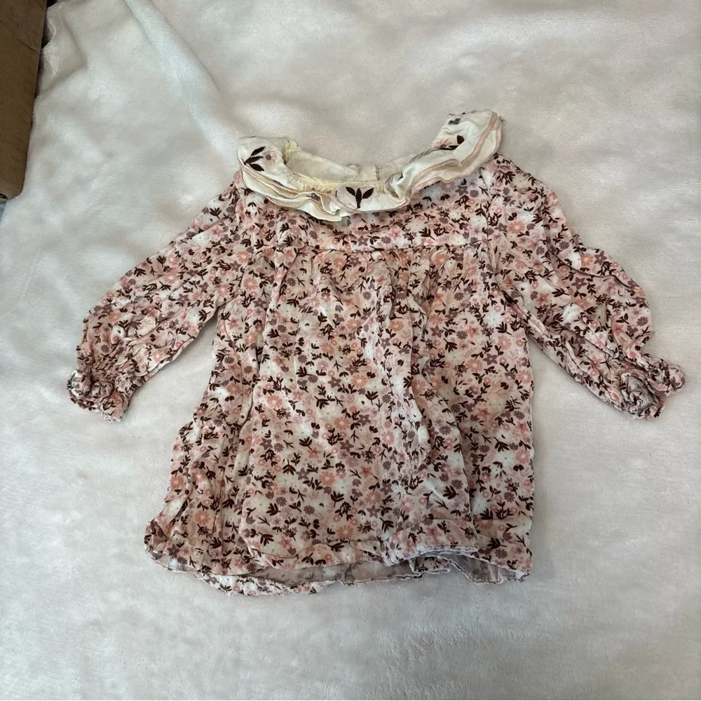Cupcakes and cashmere baby girl dress and tights 0-3 months floral